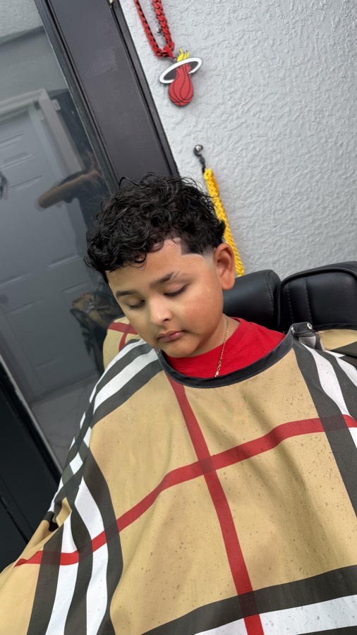 Haircut by Julian_thebarberr
