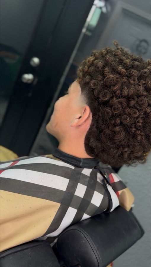 Haircut by Julian_thebarberr